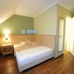 Dreimaedelhaus - Hotel Kirchseelte