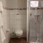 Dreimaedelhaus - Hotel