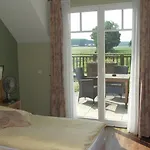 Dreimaedelhaus - 4*