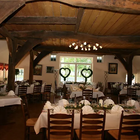 Dreimaedelhaus - Hotel
