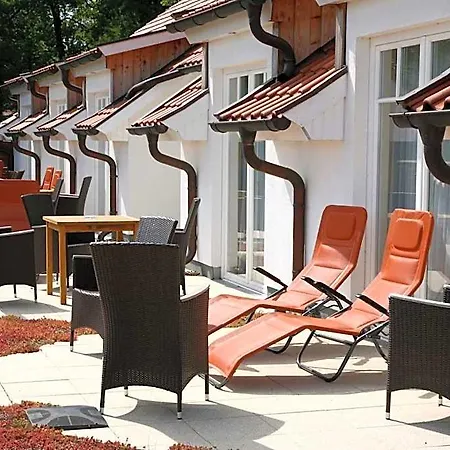 Dreimädelhaus - Hotel 4*
