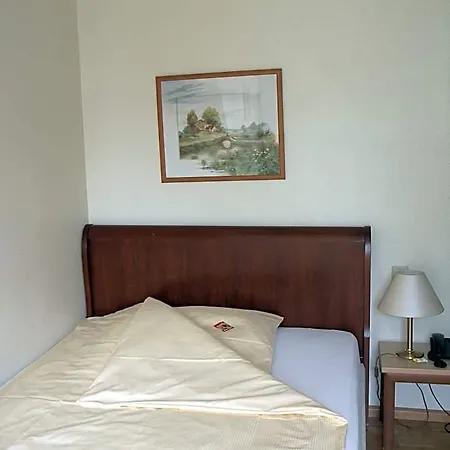 Dreimaedelhaus -