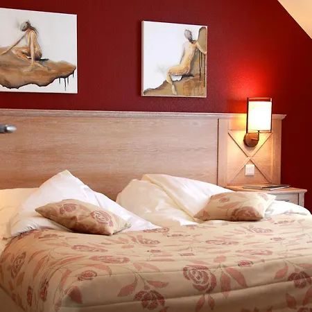 Hotel Dreimaedelhaus -