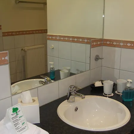 Ξενοδοχείο Dreimaedelhaus - 4*