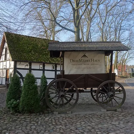 Dreimaedelhaus - Kirchseelte