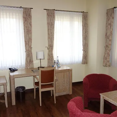 Dreimaedelhaus - 4*
