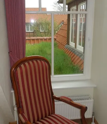 Dreimaedelhaus - Kirchseelte