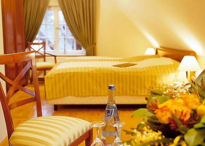 Ξενοδοχείο Dreimaedelhaus - 4*